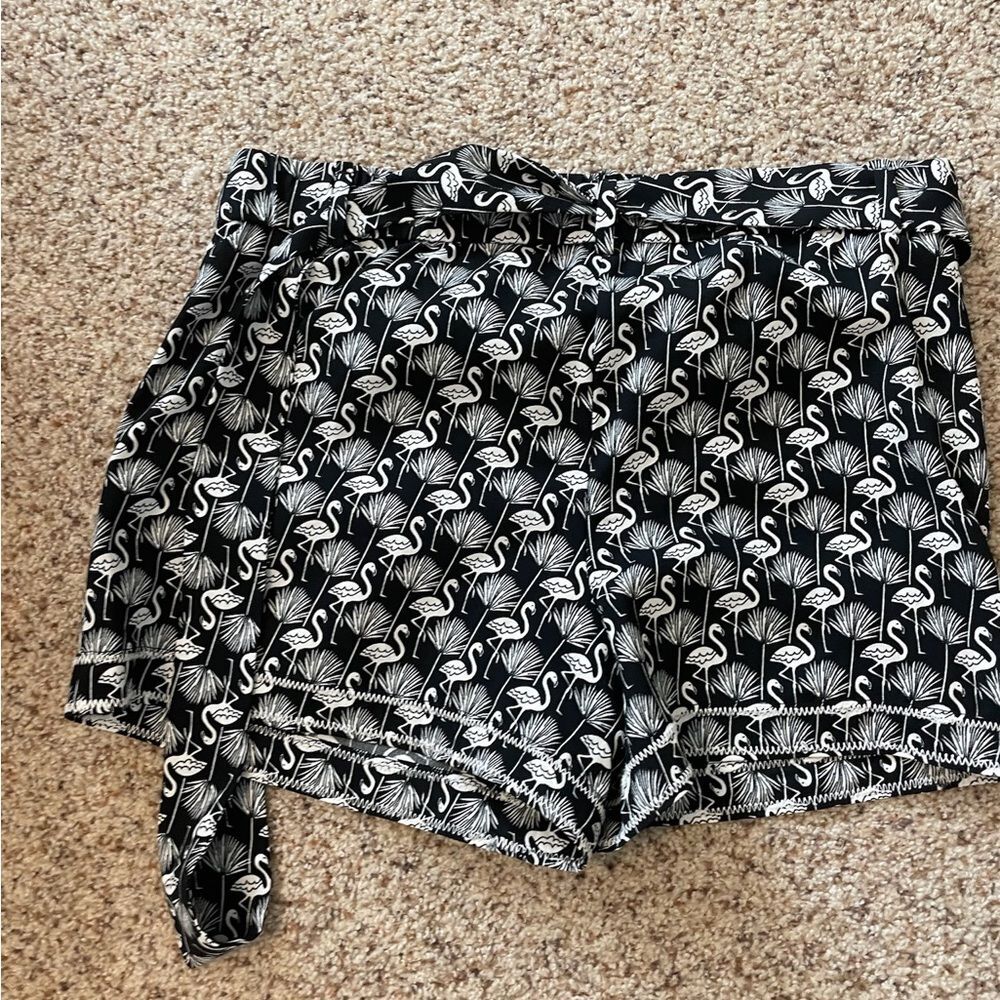 W1- Loft flamingo shorts